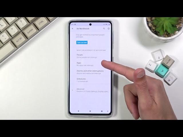 Video thumbnail for Do Not Disturb Mode - MOTOROLA Edge 20 & DND Feature