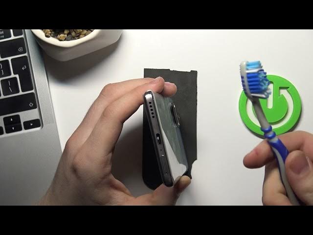 Video thumbnail for How to clean USB port on Honor 50 using household items / Clean USB with home remedies on Honor 50