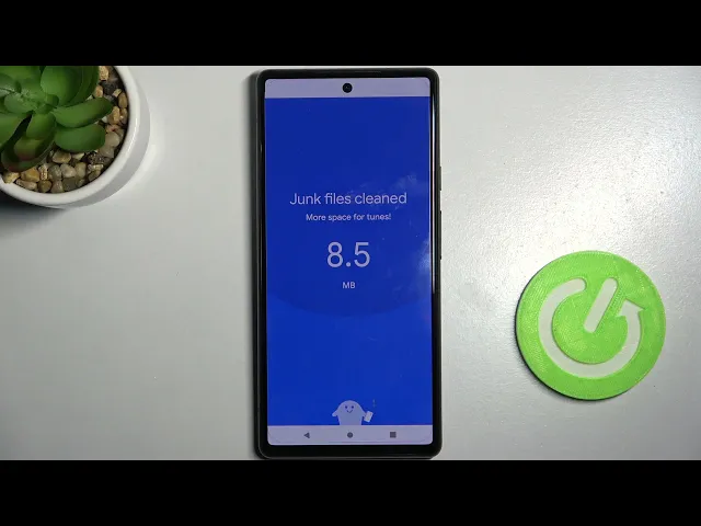 Video thumbnail for How to Clean Storage on GOOGLE Pixel 6 – System Optimization