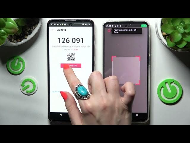 Video thumbnail for How to Transfer Files from Motorola Device to MOTOROLA Moto G42 - Send Anywhere App