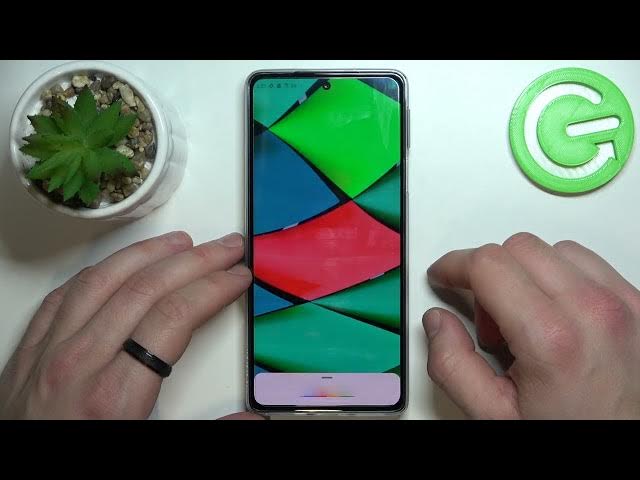 Video thumbnail for How to Enable and Use Google Assistant on Lock Screen on MOTOROLA Edge 30 Pro