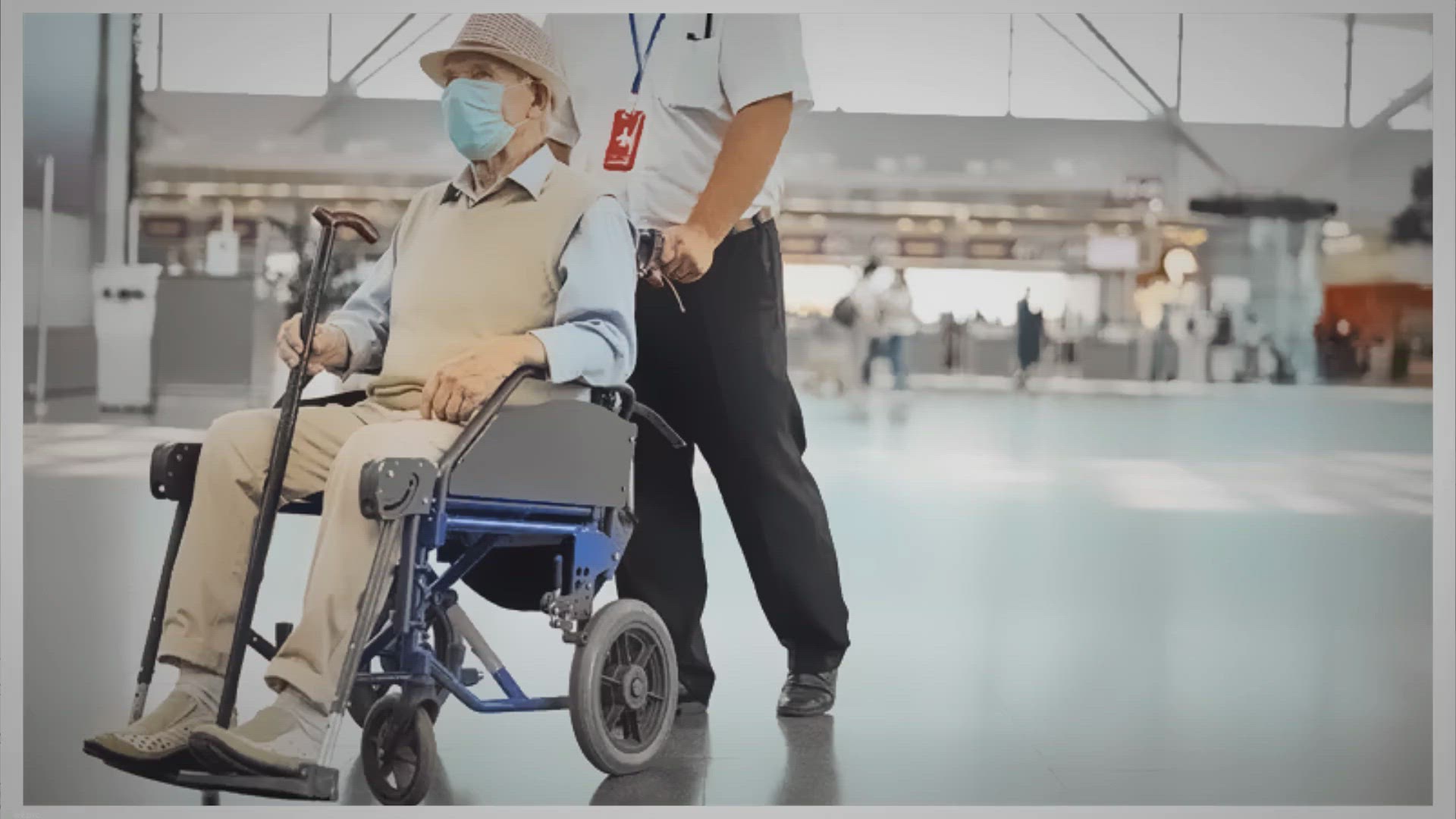 Video thumbnail for L’accompagnamento degli anziani in aereo