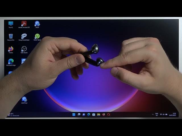 Video thumbnail for How to Pair JBL Tune 220 TWS with Windows PC / Laptop