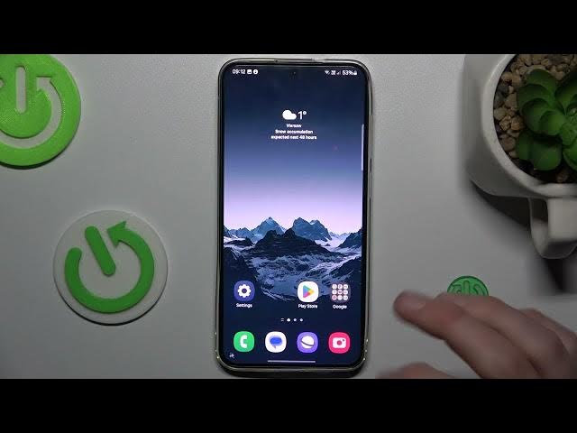 Video thumbnail for How to Add a WebSite Shortcut to Home Screen on SAMSUNG Galaxy S24+