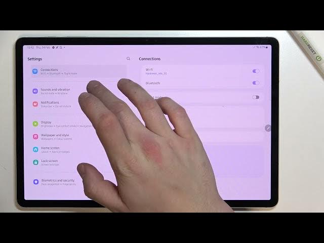 Video thumbnail for How to Change Volume Buttons Control on SAMSUNG Galaxy Tab S8+ // Media and Ringtone Volume