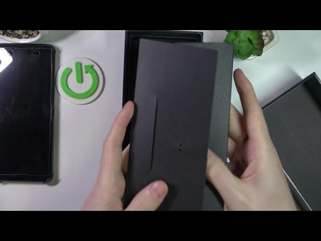 Video thumbnail for Asus ROG Phone 6 - Does it Come with 3.5mm Headphones Adapter