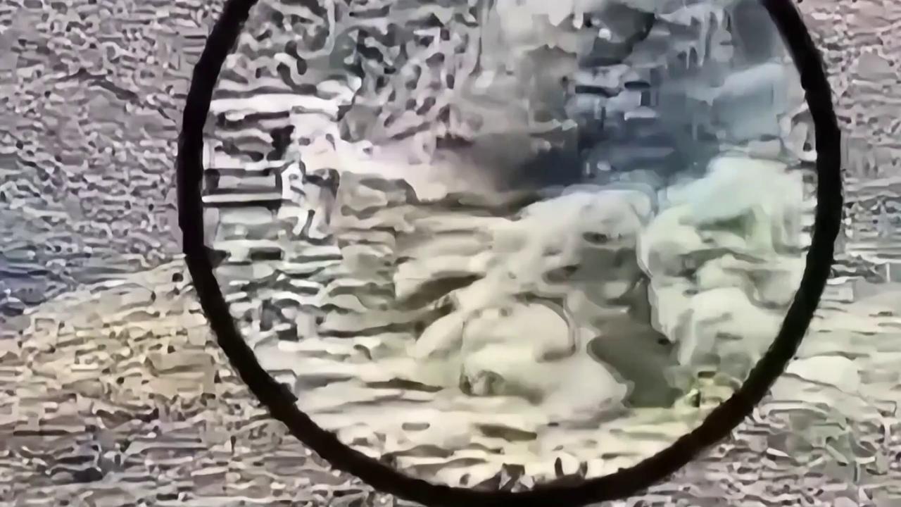 Video thumbnail for Pakistan: Army Returns Fire Along Afghanistan Border.