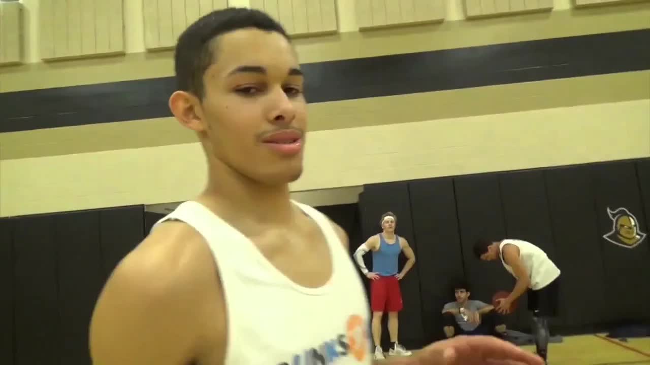 Video thumbnail for Isaiah Rivera Dunk Session :: 360 BTL And Mill