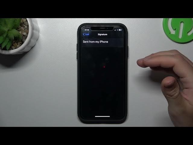 Video thumbnail for Master Your Email: How to Manage Outlook Mail Signatures on iOS