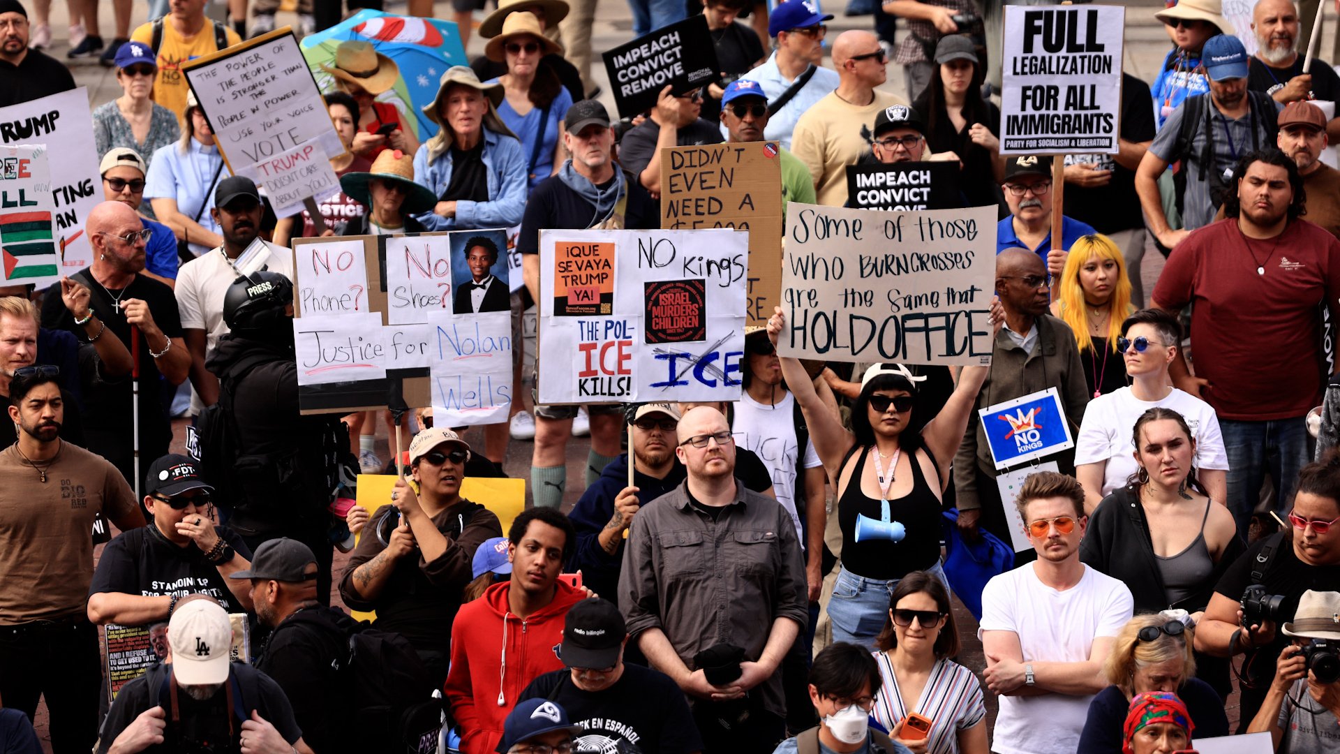 Video thumbnail for ‘No Kings’ protests spread across the US ahead of midterm elections