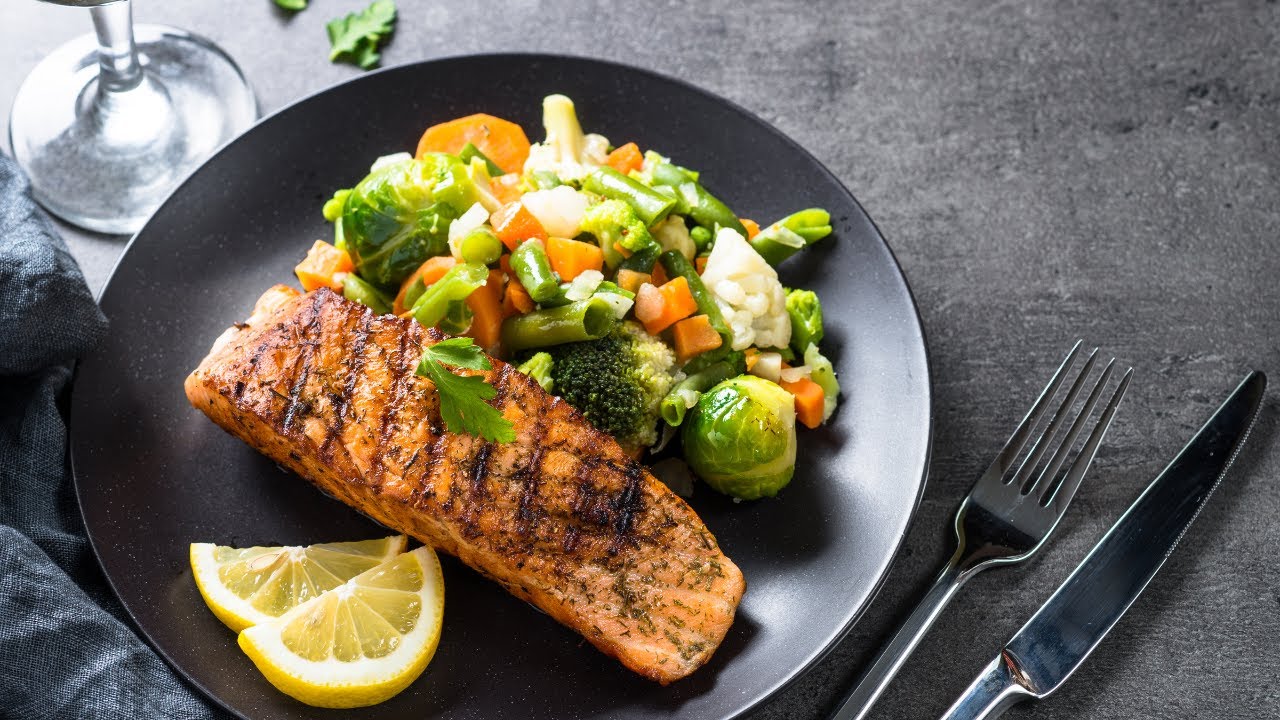 'Video thumbnail for Salmon with Roasted Vegetables: video blog'