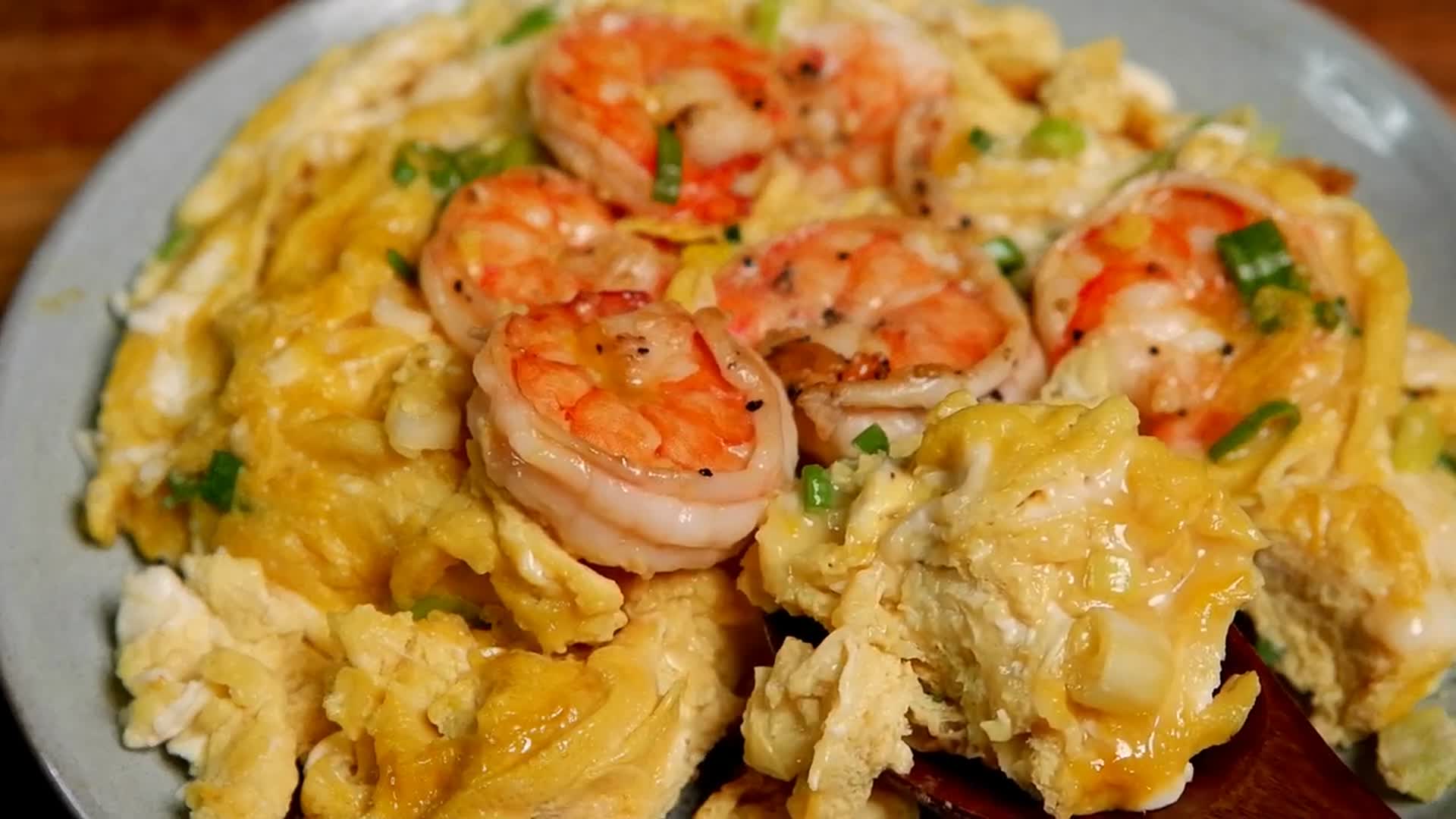 Video thumbnail for Best Omelette Recipe