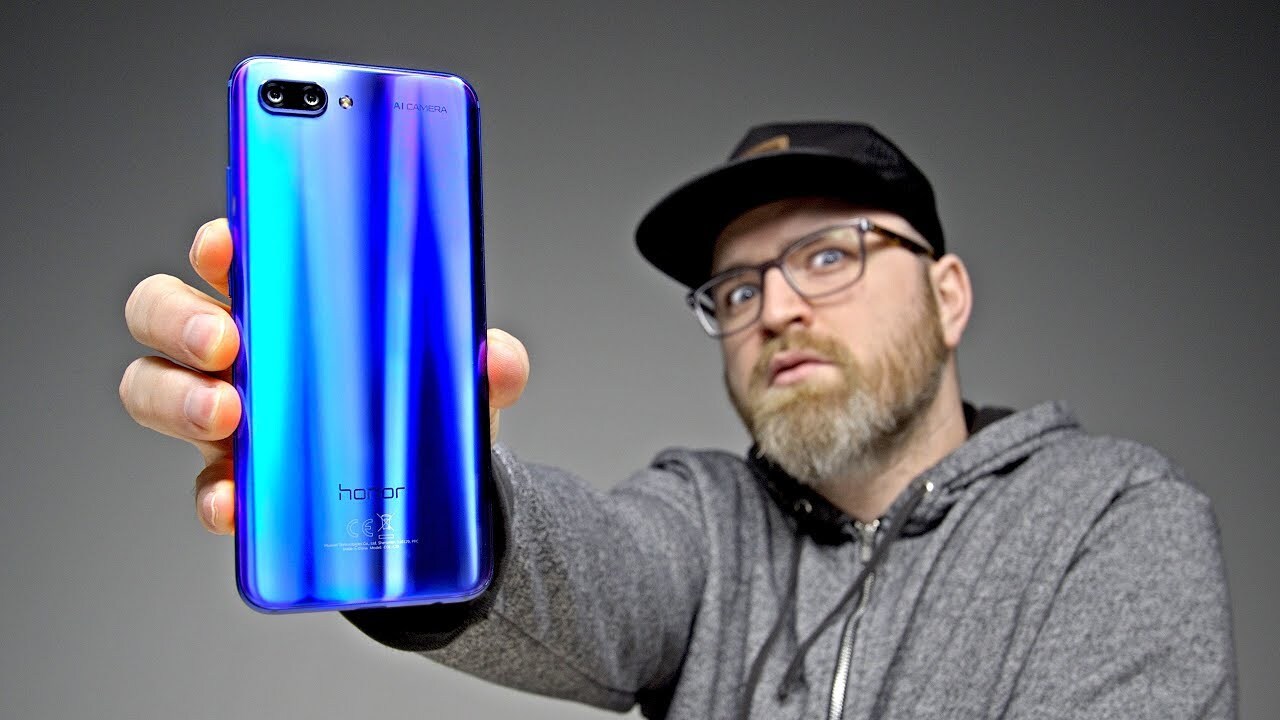 Video thumbnail for The Crazy Color Shifting Smartphone...