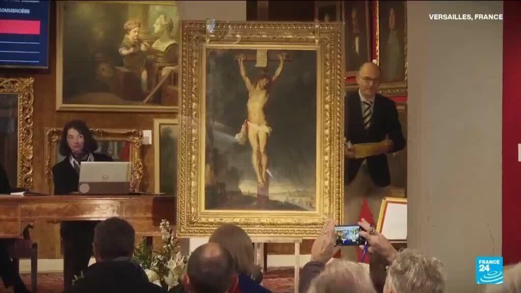 Video thumbnail for A long-lost Rubens painting depicting Crucifixion sells for $2.7 million