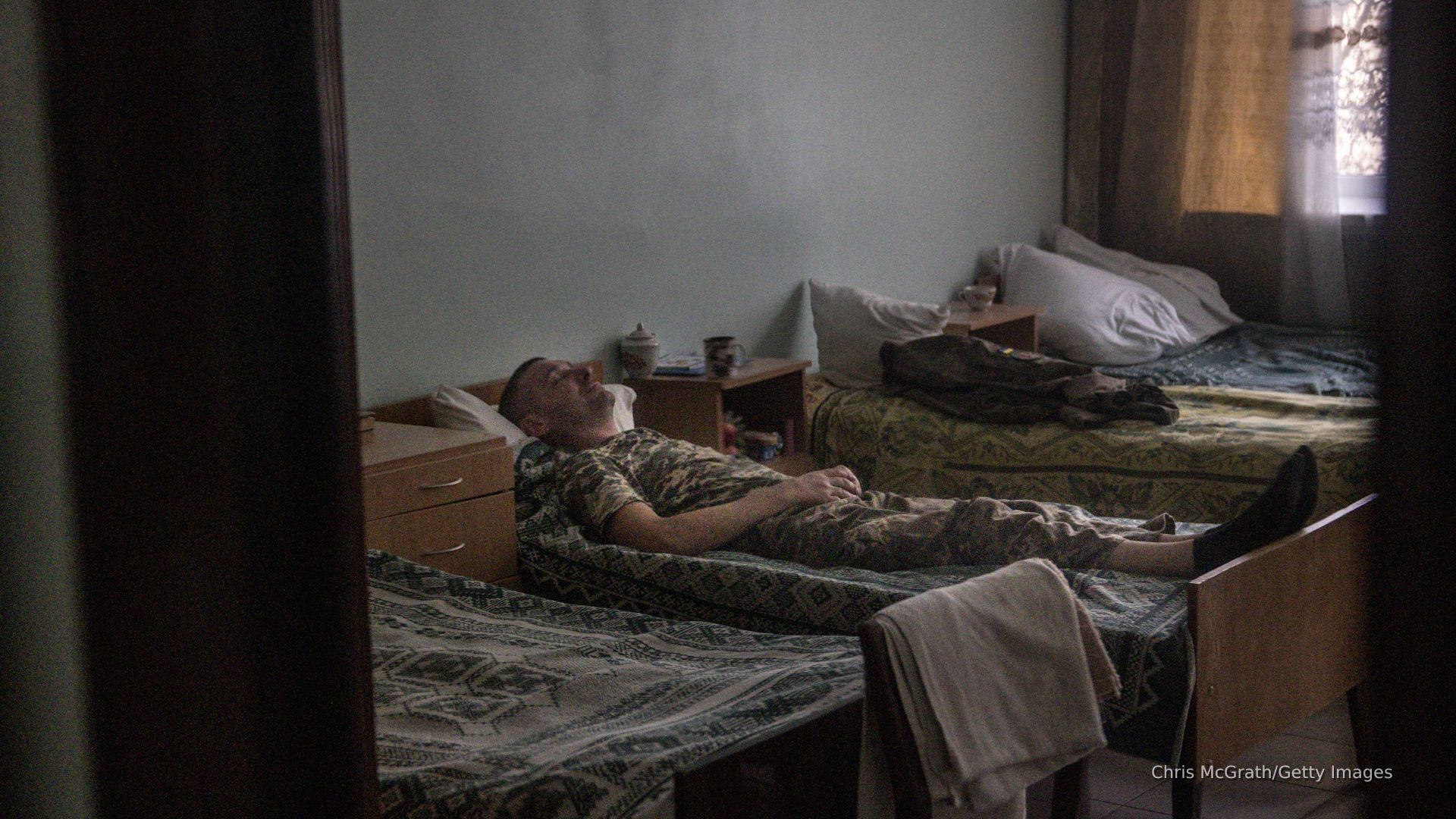 Video thumbnail for Sleepless in Ukraine: Drone strikes and the rise of antidepressant use