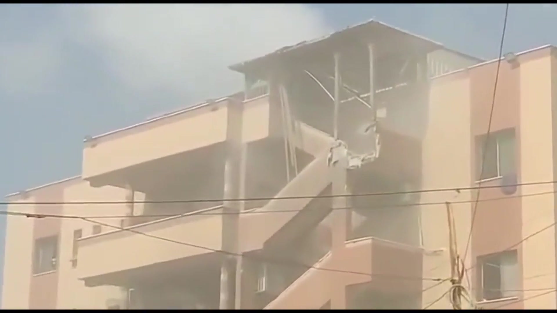 'Video thumbnail for Reports of an Israeli strike on Nasser hospital, Khan Yunis'