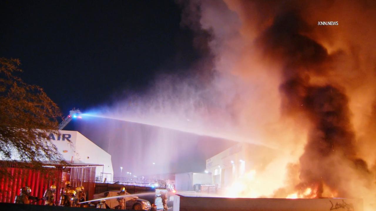 Video thumbnail for US, Phoenix: Phoenix 1st Alarm Tire Yard Fire.