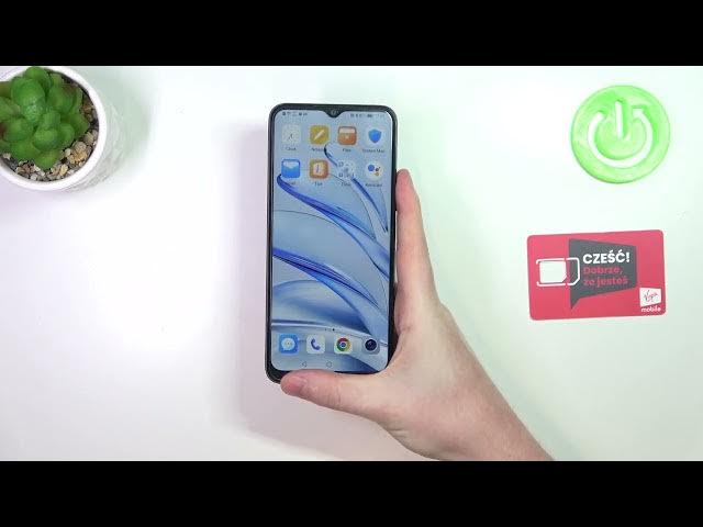 Video thumbnail for How Big is Honor 70 Lite - Hand Size Comparison