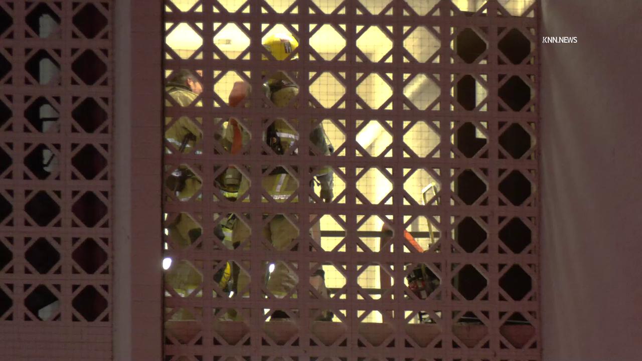 Video thumbnail for US, Phoenix: Phoenix 1 Injured In 1st Alarm Senior Living Apartment Fire.
