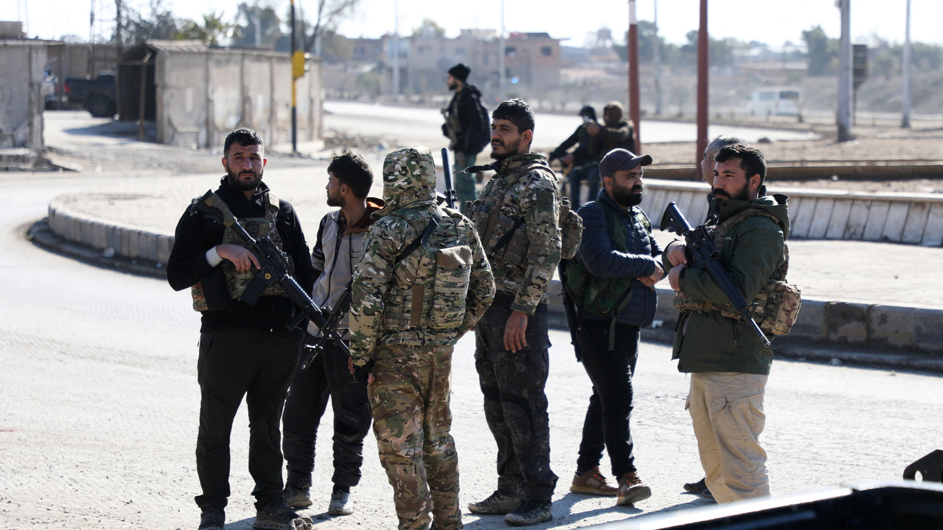 Video thumbnail for Syrian government agrees to four-day ceasefire with SDF