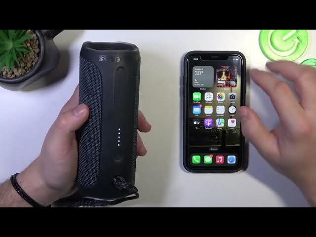 Video thumbnail for How To Pair JBL Flip Essential 2 With iPhone