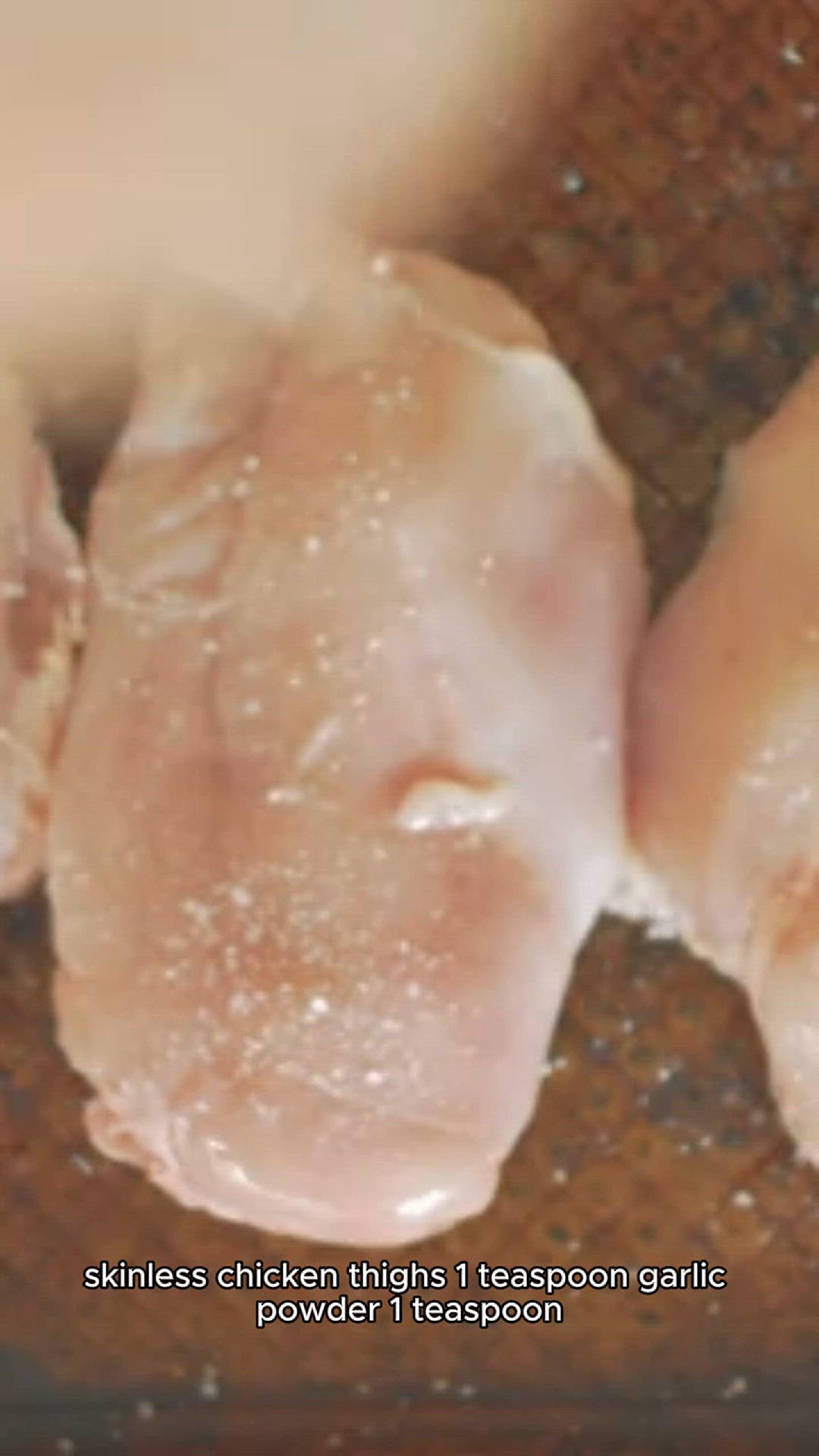Video thumbnail for boneless chicken thigh recipe