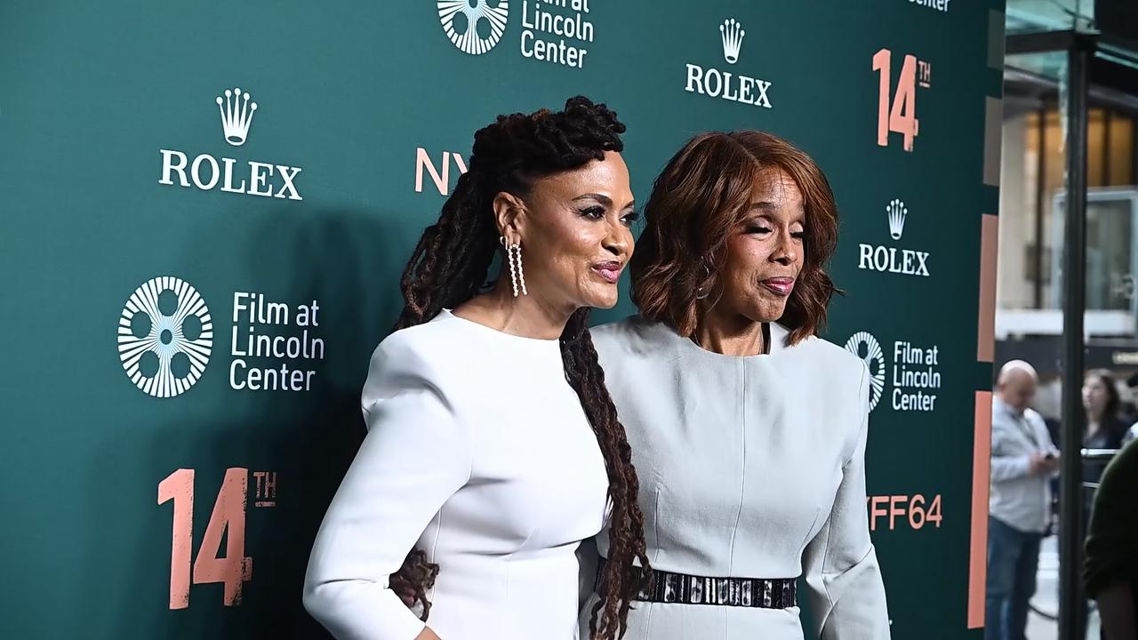 Video thumbnail for NY: '14th' - Arrivals 4.