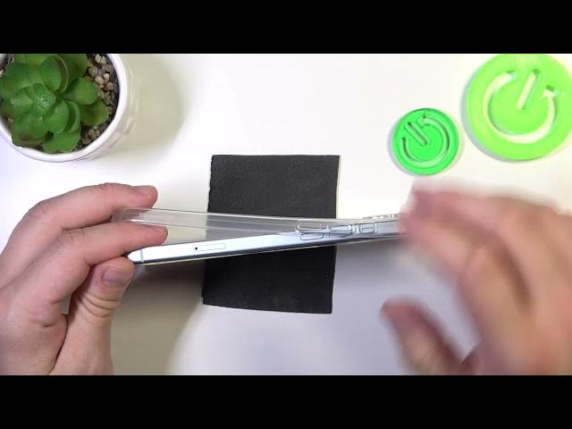 Video thumbnail for Does iPhone 15 Plus Have SD Card Slot – SD Card Applying