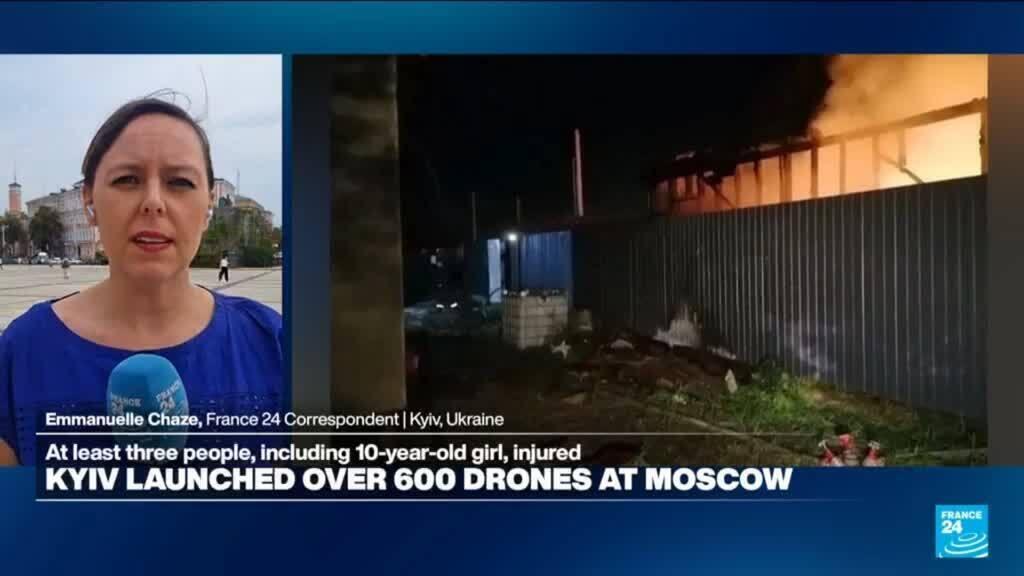 Video thumbnail for Ukraine launches over 600 drones at Moscow region