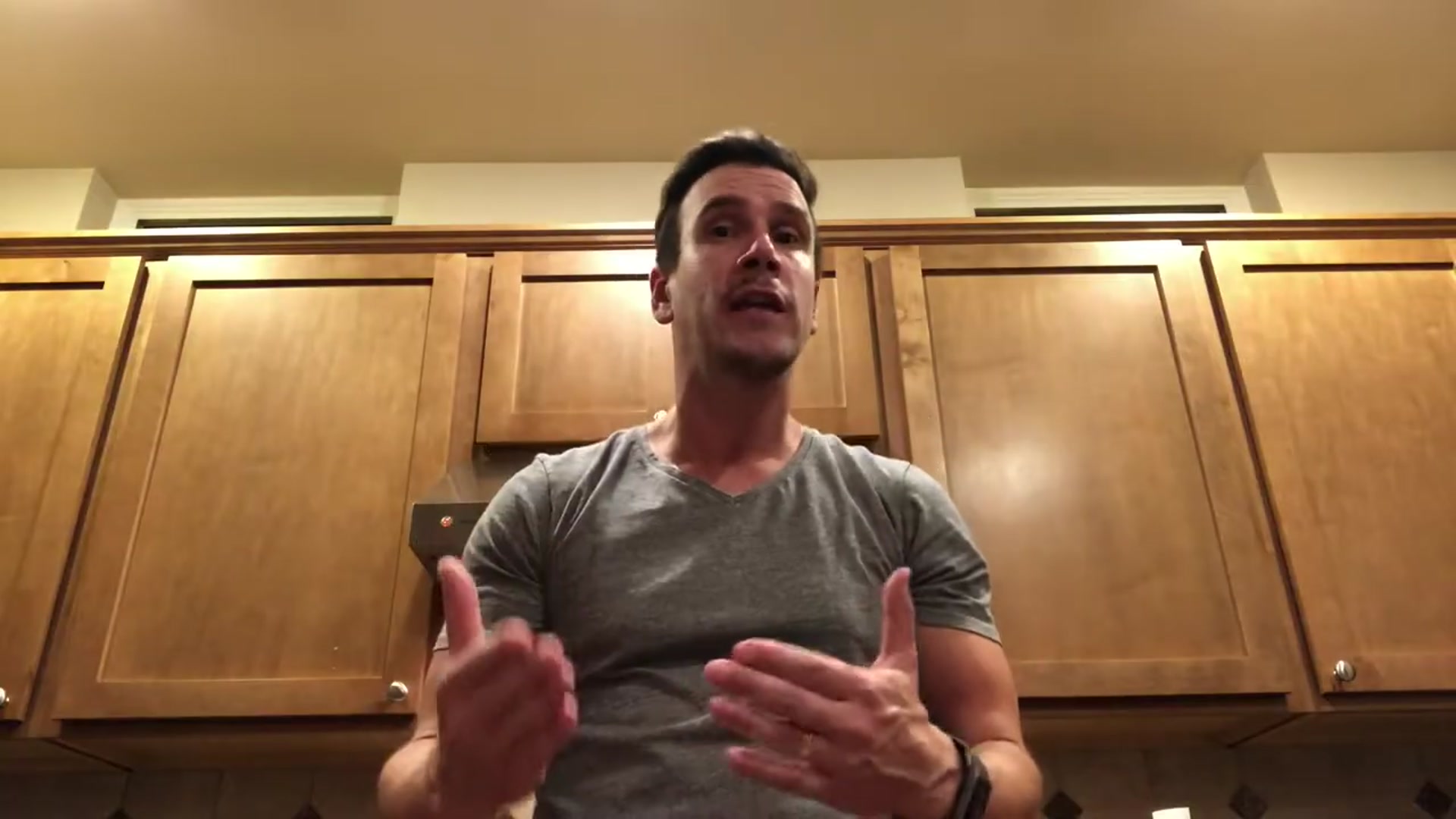 Video thumbnail for Sweet Potato Tuiles Garnish(720P_HD)