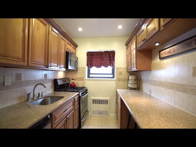 Video thumbnail for Homes in Yonkers!