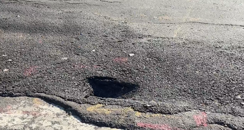 Video thumbnail for Sinkhole begins to form in Soundview crosswalk