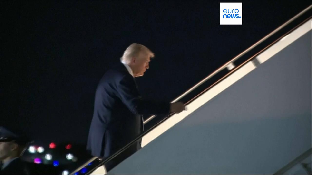 Video thumbnail for Trump calls on House Republicans to vote to release Epstein files