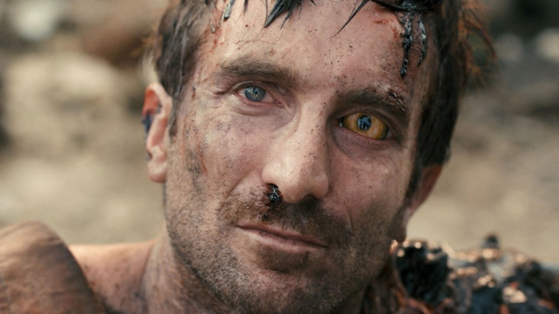 Video thumbnail for District 9 Ending Explained