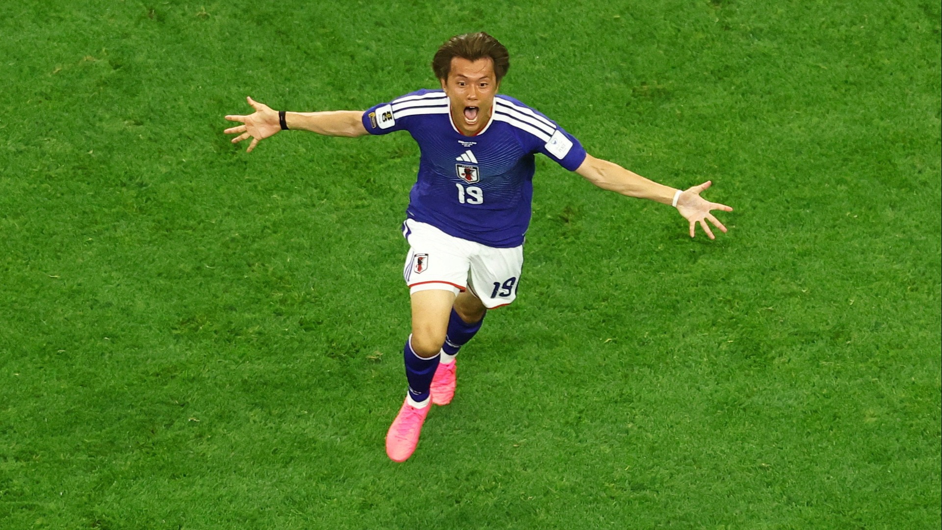 Video thumbnail for Japan's Grit & Mexico vs. South Korea: A Soccer Showdown