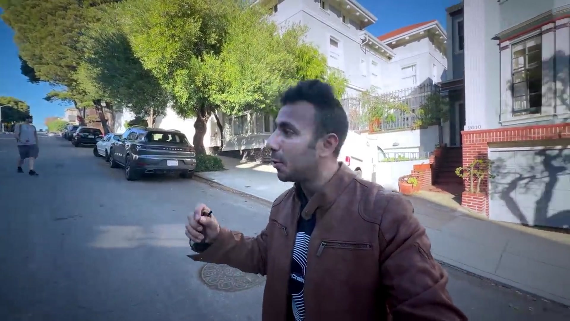 Video thumbnail for Inside Coolest Hacker House in SF  (The Residency) Part 2(720P HD)