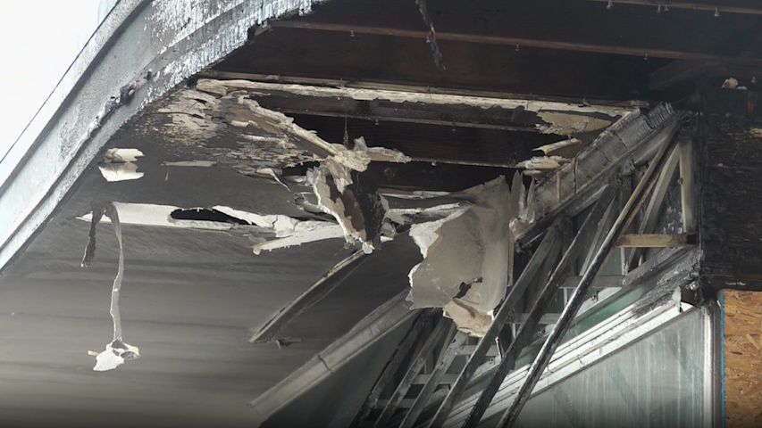Video thumbnail for 'Thank God everybody's safe.' Late-night fire destroys Darien business, heavily damages several others