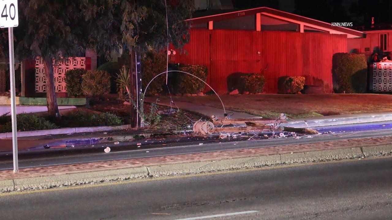 Video thumbnail for US, Bakersfield: Bakersfield Community Left Without Power Following Hit-and-Run Crash.