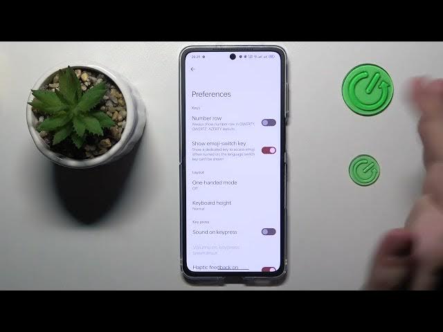 Video thumbnail for How to Add Numbers to Keyboard on OPPO Find N2 Flip? - Manage Keyboard