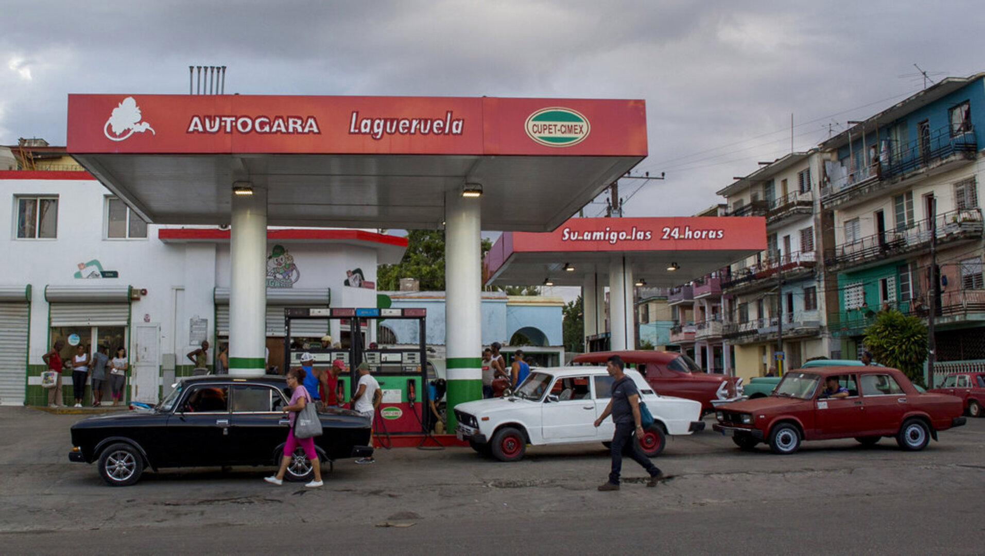 Video thumbnail for Cuba fuel blockade: Country in energy crisis after oil supplies cut off