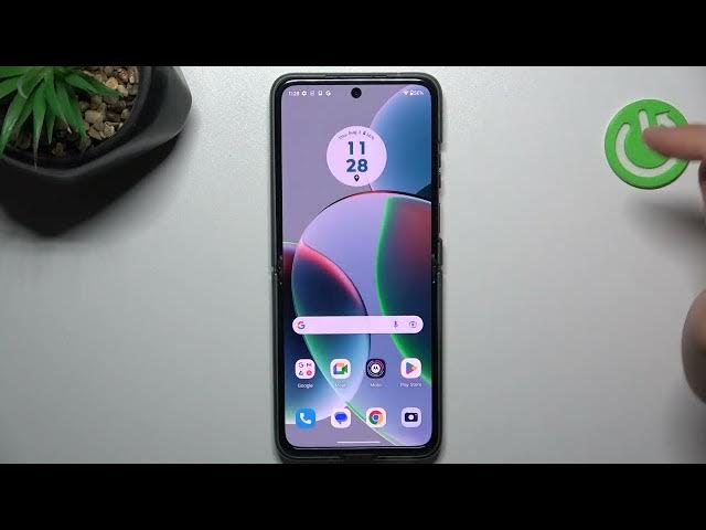 Video thumbnail for How to Improve Battery Life on MOTOROLA Razr 40