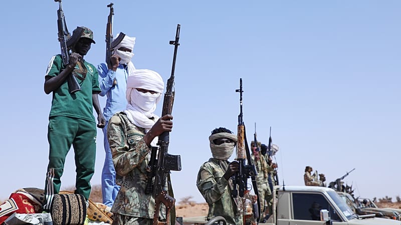 Video thumbnail for Sudan war: 318 RSF fighters defect to army in latest blow to paramilitary
