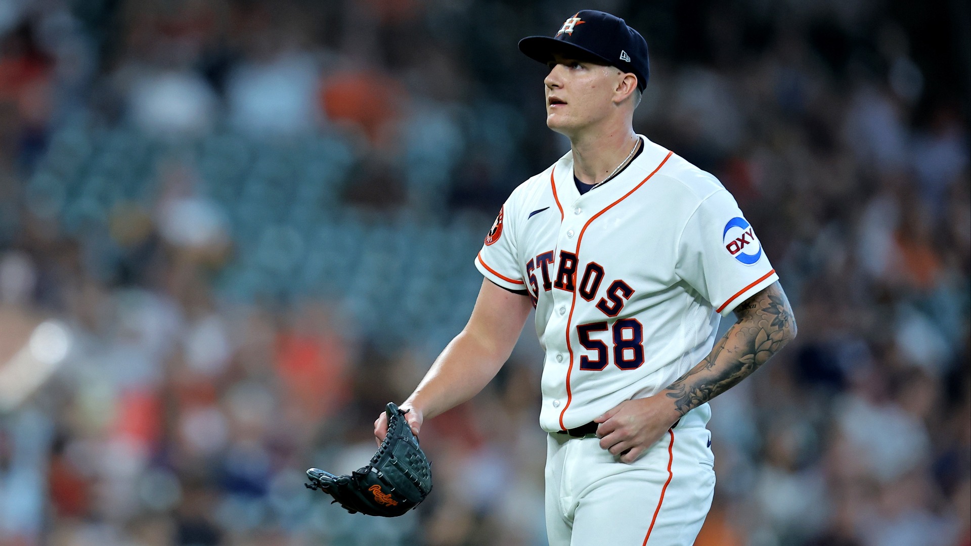 Video thumbnail for Hunter Brown Pitches for Astros in Key Tuesday Clash