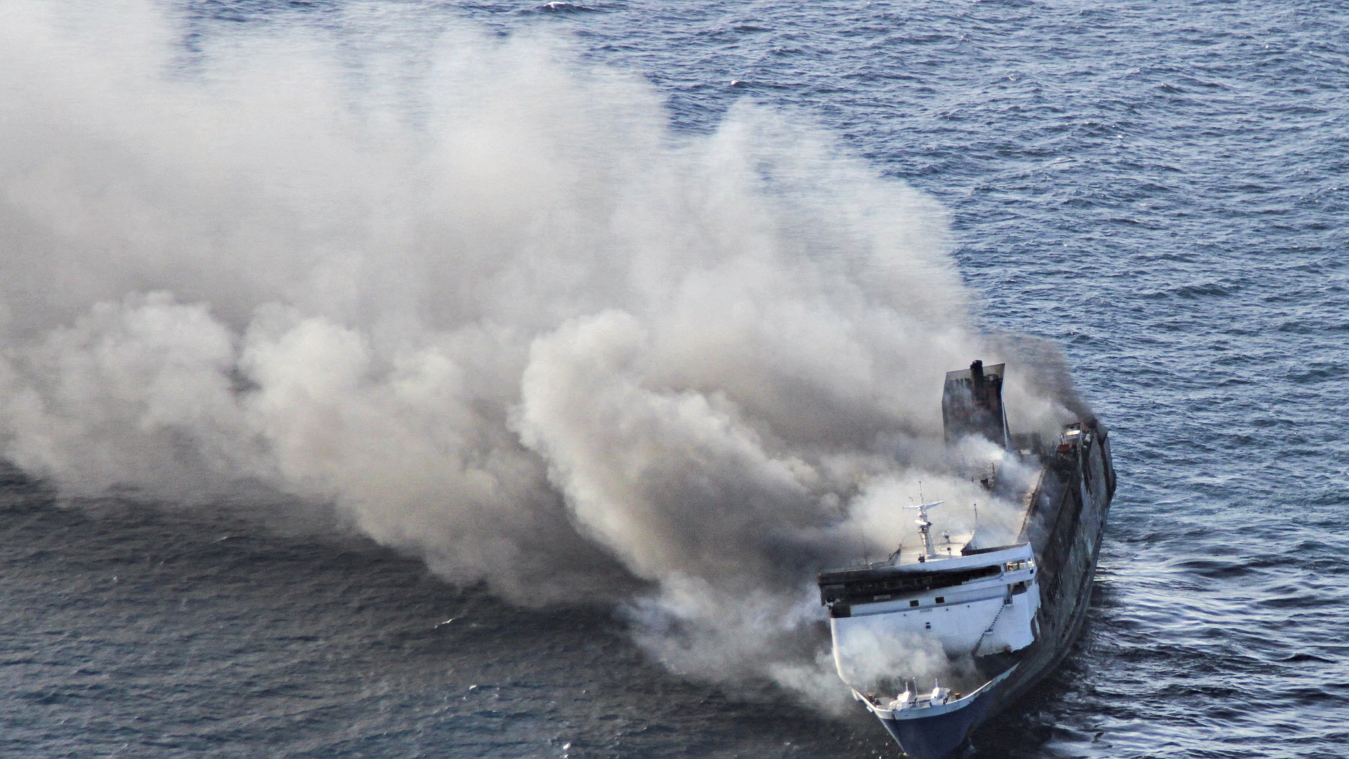 Video thumbnail for Five dead, 41 missing after Indonesian ferry catches fire