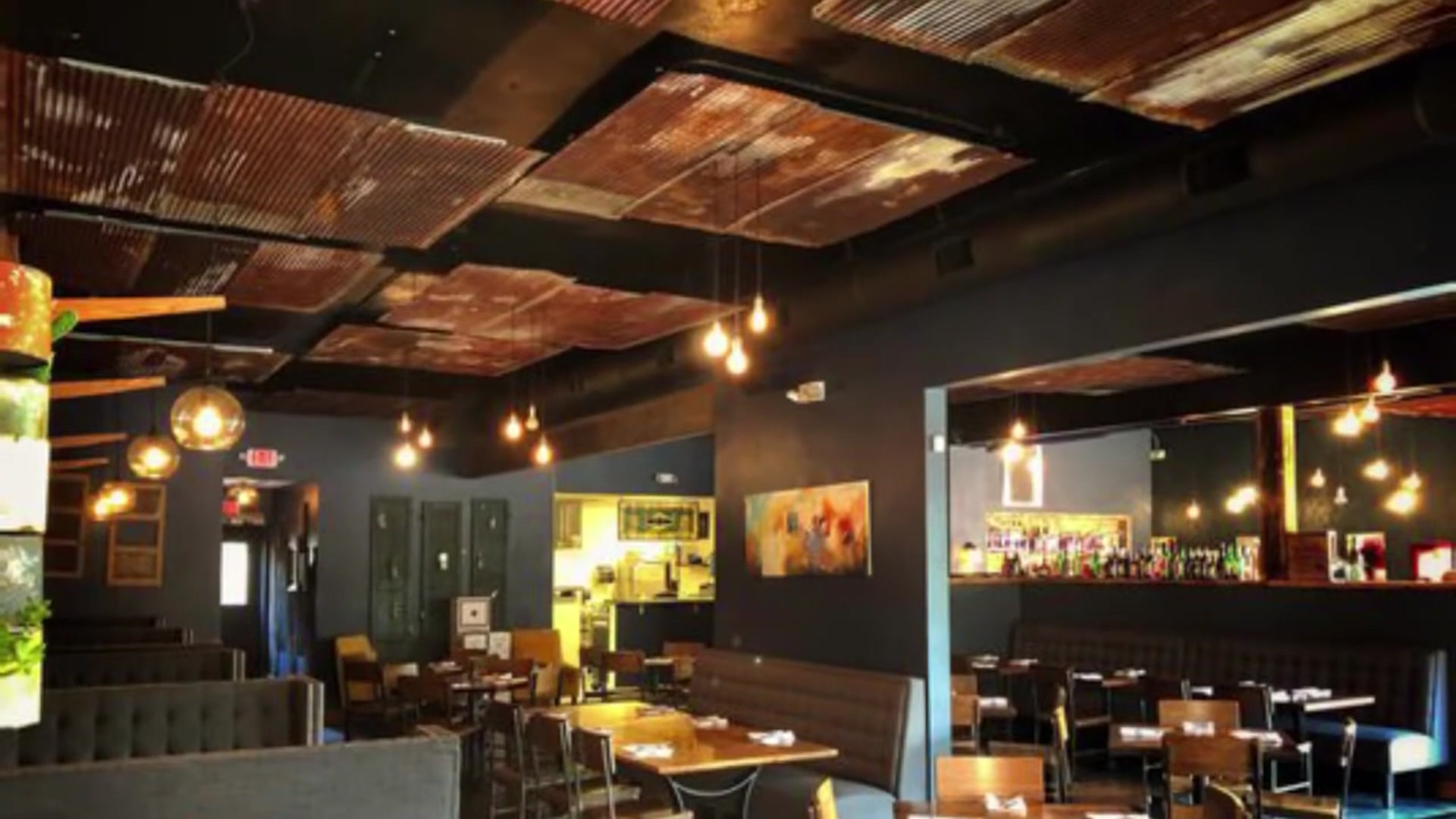 Video thumbnail for Top 10 Best Restaurants to Visit in Cleveland_ Ohio _ USA - English(720P_60FPS)