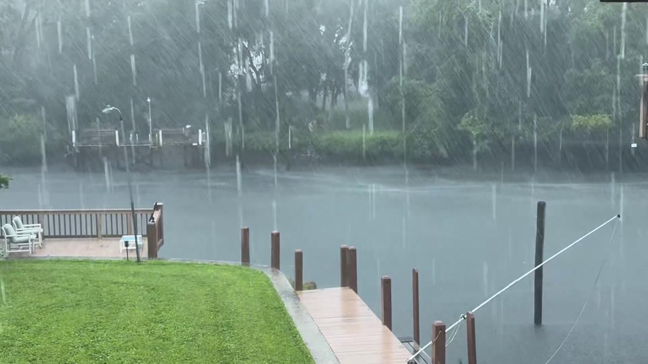 Video thumbnail for US: Heavy Rain Pours Over Florida’s Withlacoochee River as Tropical Moisture Soaks State.