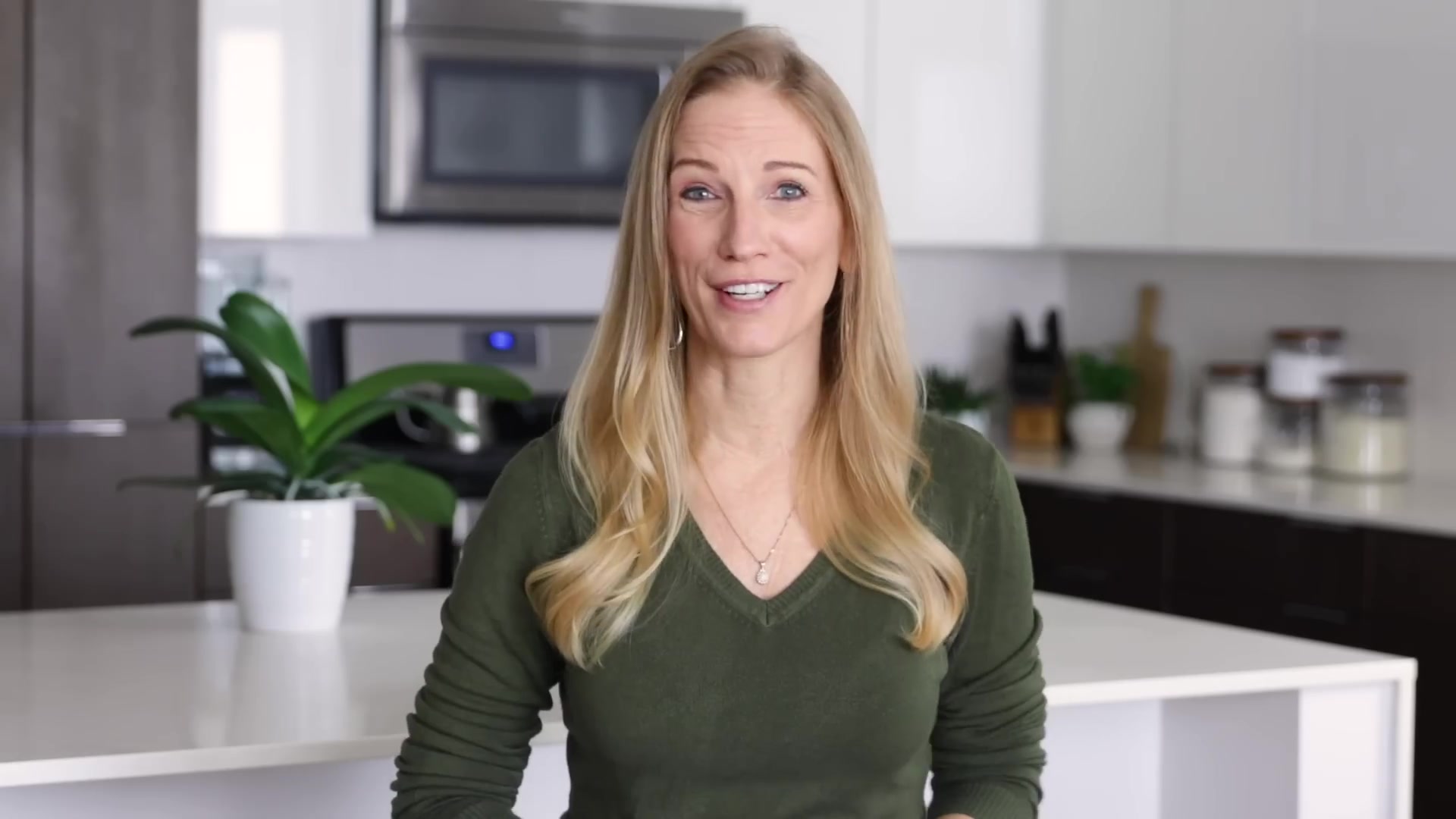 Video thumbnail for 106.EASY THANKSGIVING TURKEY ¦ how to cook and carve the BEST turkey recipe (1080p 24fps)