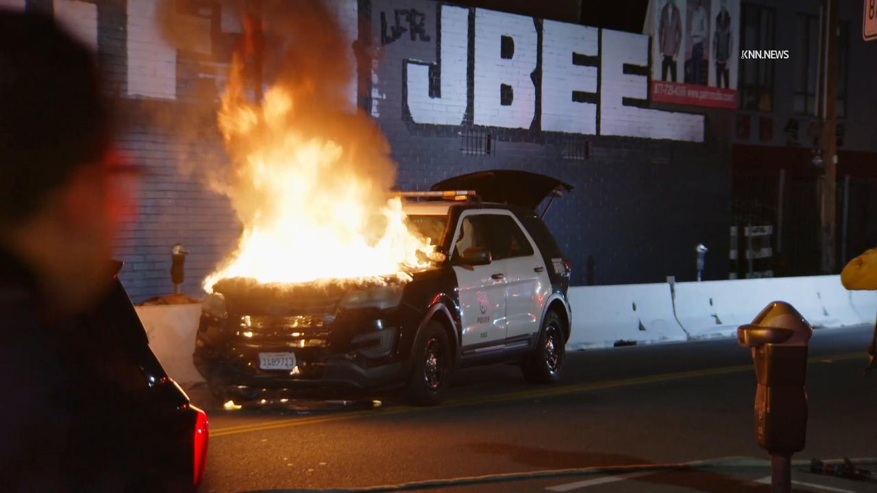 Video thumbnail for US, Los Angeles: Downtown Los Angeles LAPD Vehicle Catches Fire in Pursuit Crash Part 1.