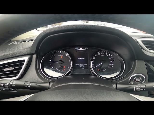 Video thumbnail for How to Navigate Through the Speedometer Display in Nissan Qashqai II ( 2014 – 2021 )