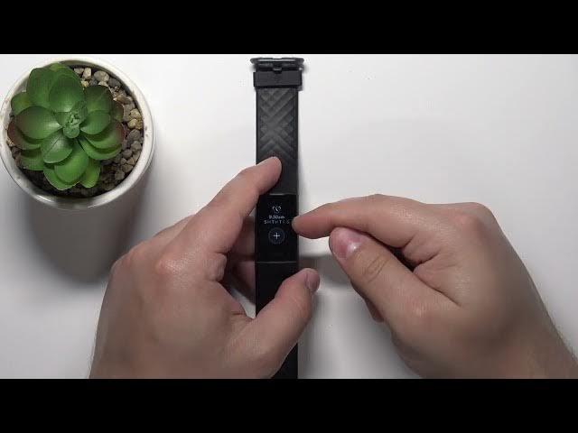 Video thumbnail for How to Set Up Alarm Clock on Fitbit Charge 4 - Turn on Alarm on FITBIT Charge 4 - Video Guide